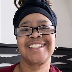 Meet your Posher, Renee